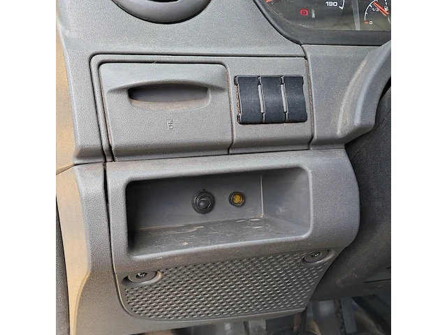 Bedrijfsauto, iveco, 50c15, 2013 - afbeelding 30 van  52