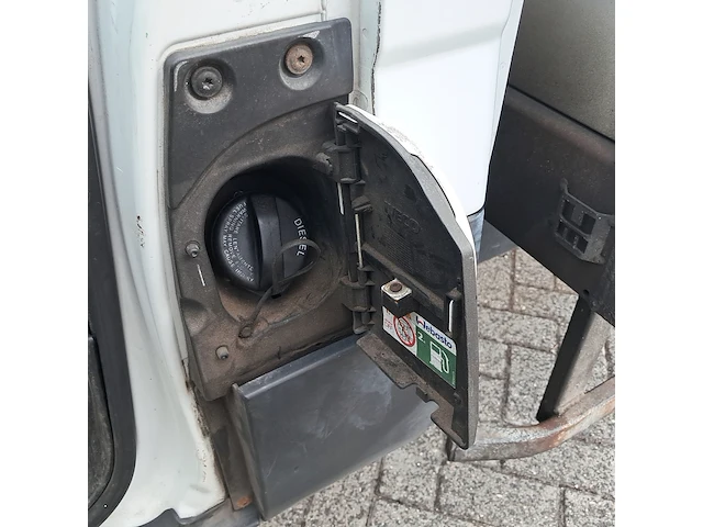 Bedrijfsauto, iveco, daily 35c15 3.0 345, 2015 - afbeelding 24 van  52
