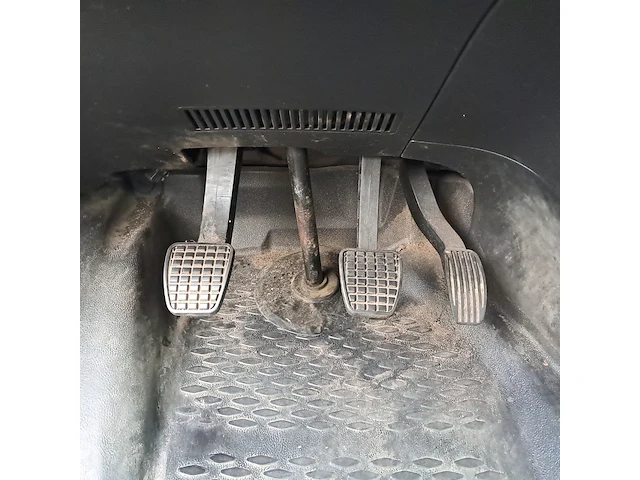 Bedrijfsauto, iveco, daily 35c15 3.0 345, 2015 - afbeelding 40 van  52