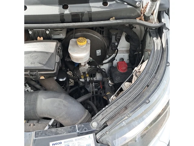 Bedrijfsauto, iveco, daily 35c15 3.0 345, 2015 - afbeelding 47 van  52