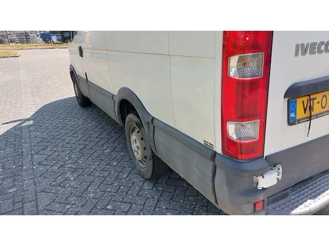 Bedrijfsauto, iveco, daily 35s13v 300 h2 l, 2014 - afbeelding 29 van  53