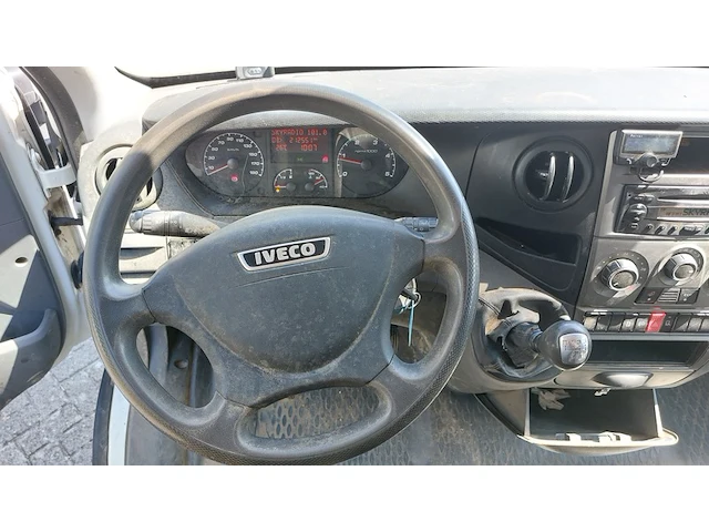 Bedrijfsauto, iveco, daily 35s13v 300 h2 l, 2014 - afbeelding 38 van  53