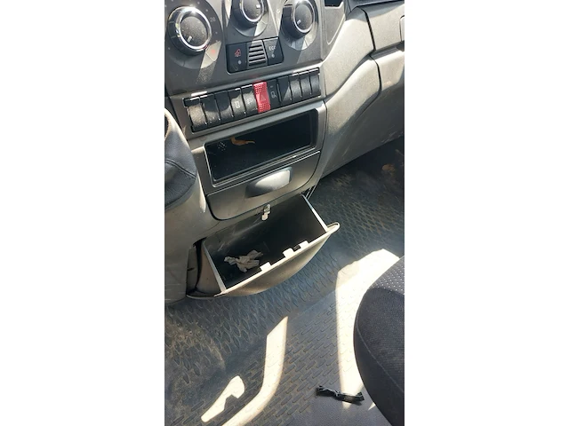 Bedrijfsauto, iveco, daily 35s13v 300 h2 l, 2014 - afbeelding 43 van  53
