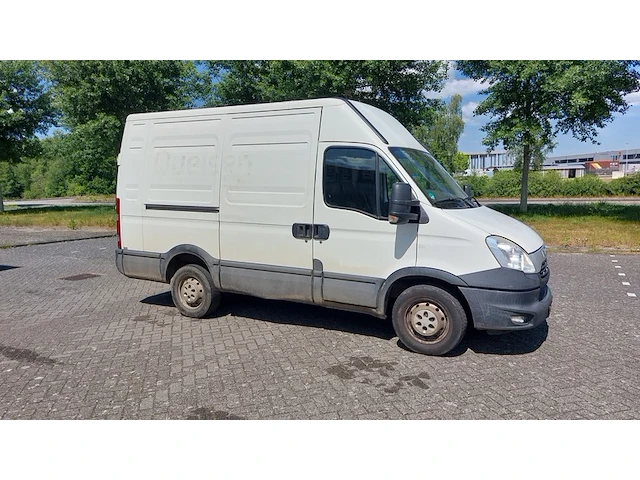 Bedrijfsauto, iveco, daily 35s13v 300 h2 l, 2014 - afbeelding 45 van  53