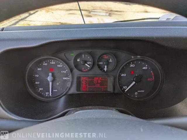 Bedrijfsauto iveco, daily 35s16v 2.3 352h1, bouwjaar 2017 - afbeelding 4 van  25