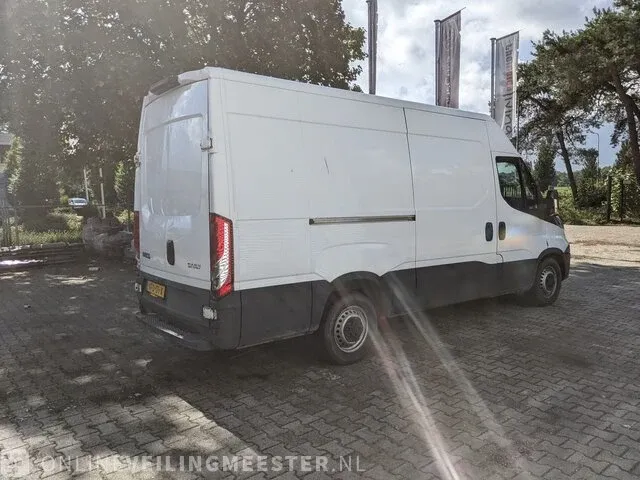 Bedrijfsauto iveco, daily 35s16v 2.3 352h1, bouwjaar 2017 - afbeelding 21 van  25