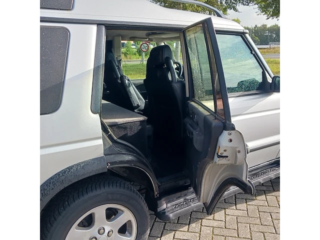 Bedrijfsauto, land rover, discovery series 2: 2.5 tds automatic, 2002 - afbeelding 44 van  91