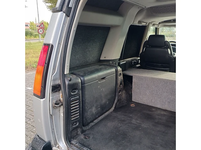 Bedrijfsauto, land rover, discovery series 2: 2.5 tds automatic, 2002 - afbeelding 63 van  91