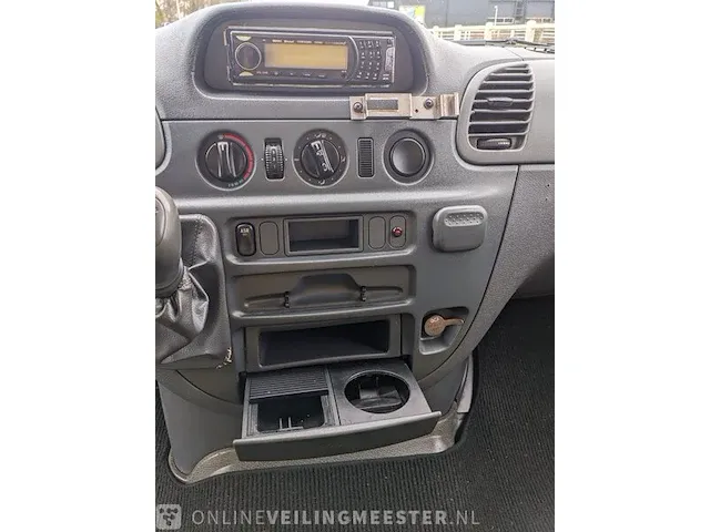 Bedrijfsauto mercedes, 308cdi, bouwjaar 13-07-1999 - afbeelding 10 van  37