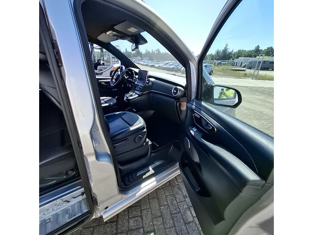 Bedrijfsauto mercedes-benz, v-klasse 250d 4-matic lang dc avantgarde, bouwjaar 2017 - afbeelding 18 van  47