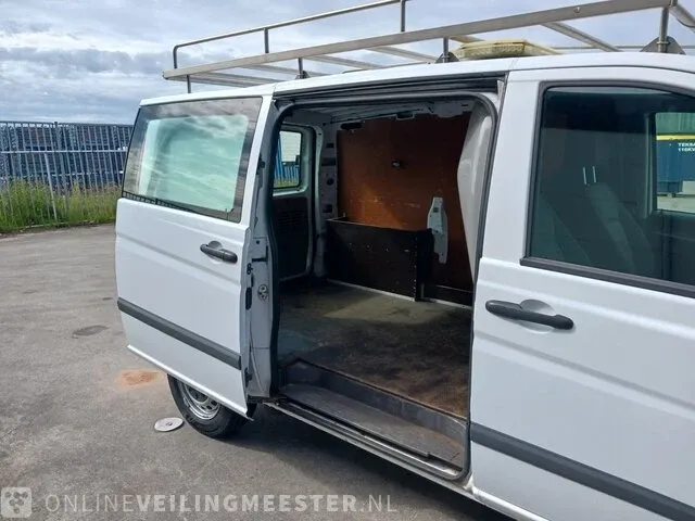 Bedrijfsauto mercedes-benz, vito - 110 cdi, bouwjaar 2011 | 104366 | 2-vsj-36 - afbeelding 28 van  53