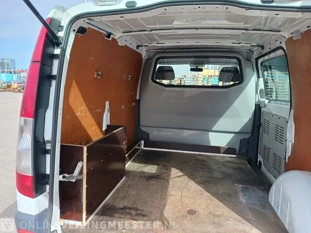 Bedrijfsauto mercedes-benz, vito - 110 cdi, bouwjaar 2011 | 104366 | 2-vsj-36 - afbeelding 31 van  53