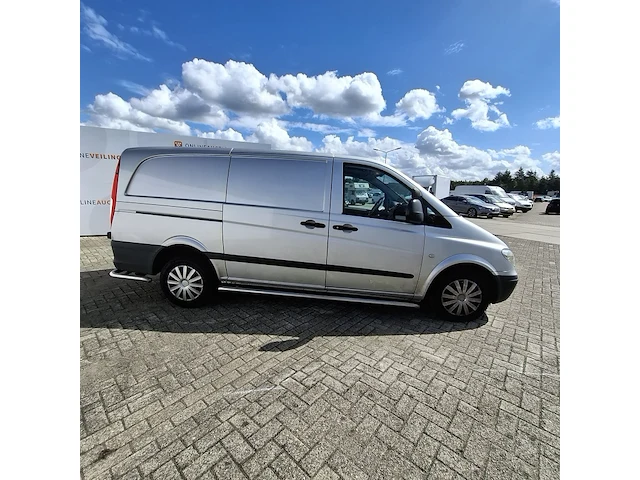 Bedrijfsauto, mercedes-benz, vito 115 dci, 2008 - afbeelding 4 van  27