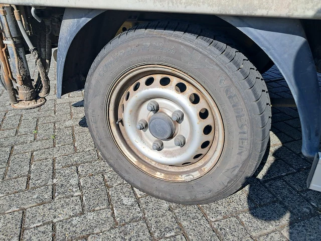 Bedrijfsauto met autolaadkraan, ford, transit pick-up 310 2.2 l2h1 ambiente, 2016 - afbeelding 15 van  80