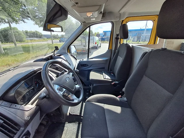 Bedrijfsauto met autolaadkraan, ford, transit pick-up 310 2.2 l2h1 ambiente, 2016 - afbeelding 39 van  80