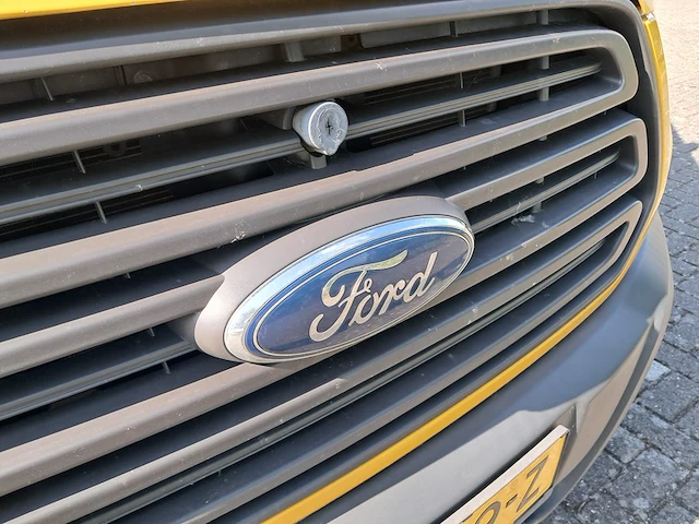 Bedrijfsauto met autolaadkraan, ford, transit pick-up 310 2.2 l2h1 ambiente, 2016 - afbeelding 80 van  80