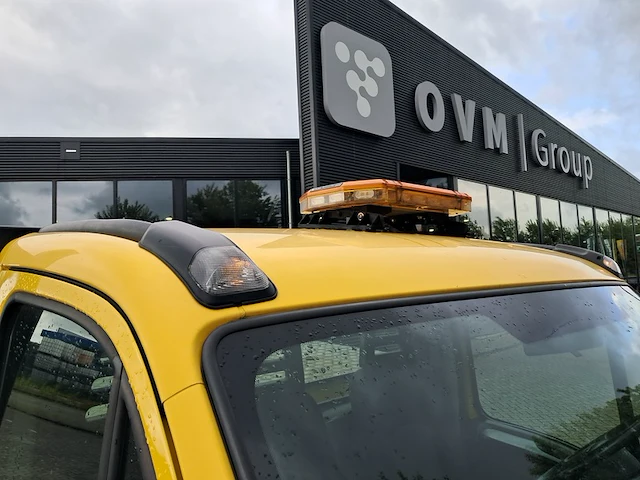 Bedrijfsauto met autolaadkraan, iveco, 40c14g, 2013 - afbeelding 6 van  64