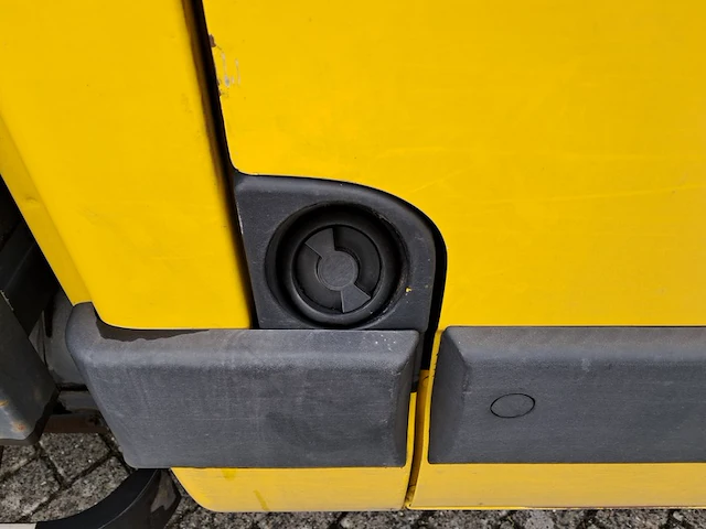 Bedrijfsauto met autolaadkraan, iveco, 40c14g, 2013 - afbeelding 8 van  64