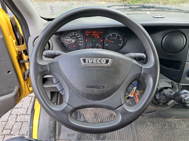 Bedrijfsauto met autolaadkraan, iveco, 40c14g, 2013 - afbeelding 39 van  64