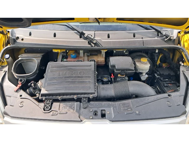 Bedrijfsauto met autolaadkraan, iveco, 40c14g, 2013 - afbeelding 54 van  64