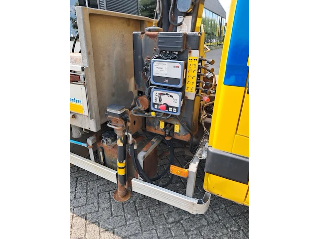 Bedrijfsauto met autolaadkraan iveco, 65c15 euro 4 ld, bouwjaar 2010 - afbeelding 9 van  59