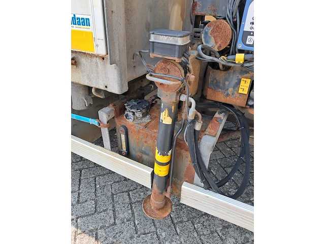 Bedrijfsauto met autolaadkraan iveco, 65c15 euro 4 ld, bouwjaar 2010 - afbeelding 11 van  59