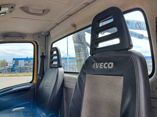Bedrijfsauto met autolaadkraan iveco, 65c15 euro 4 ld, bouwjaar 2010 - afbeelding 30 van  59