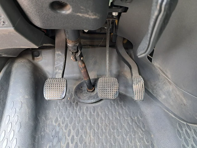 Bedrijfsauto met autolaadkraan iveco, 65c15 euro 4 ld, bouwjaar 2010 - afbeelding 43 van  59