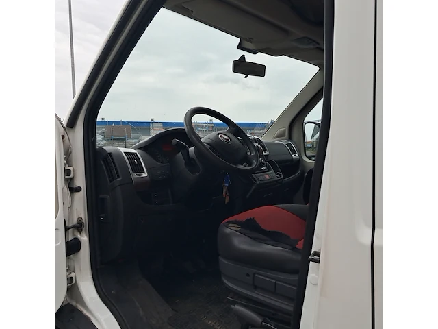 Bedrijfsauto met kipfunctie, fiat, ducato 35h 2.3 multijet l3h1 dc, 2014 - afbeelding 24 van  56
