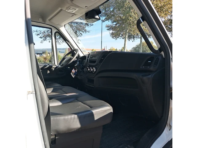 Bedrijfsauto met kipfunctie, iveco, 35s17d 3.0 410, 2016 - afbeelding 22 van  56