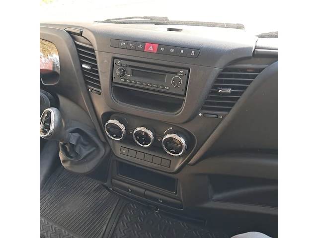 Bedrijfsauto met kipfunctie, iveco, 35s17d 3.0 410, 2016 - afbeelding 35 van  56