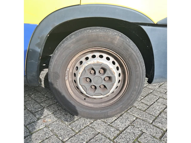 Bedrijfsauto met kipfunctie, iveco, daily 35s14n 3.0 345, 2016 - afbeelding 13 van  45
