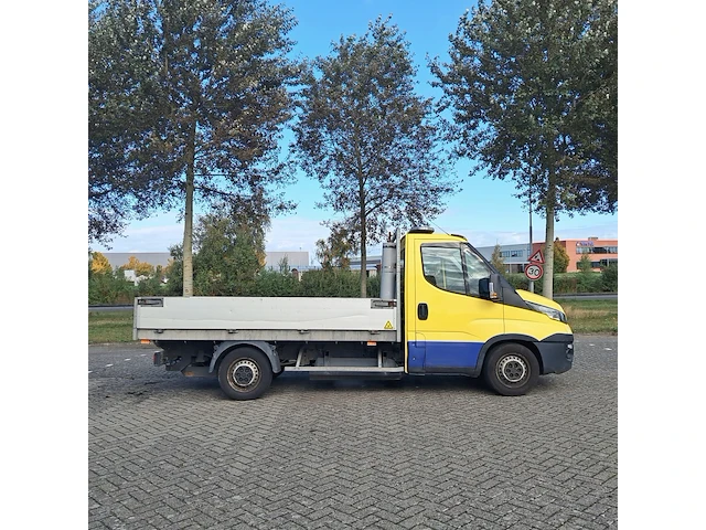 Bedrijfsauto met kipfunctie, iveco, daily 35s14n 3.0 345, 2016 - afbeelding 12 van  45