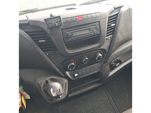 Bedrijfsauto met kipfunctie, iveco, daily 35s14n 3.0 345, 2016 - afbeelding 29 van  45
