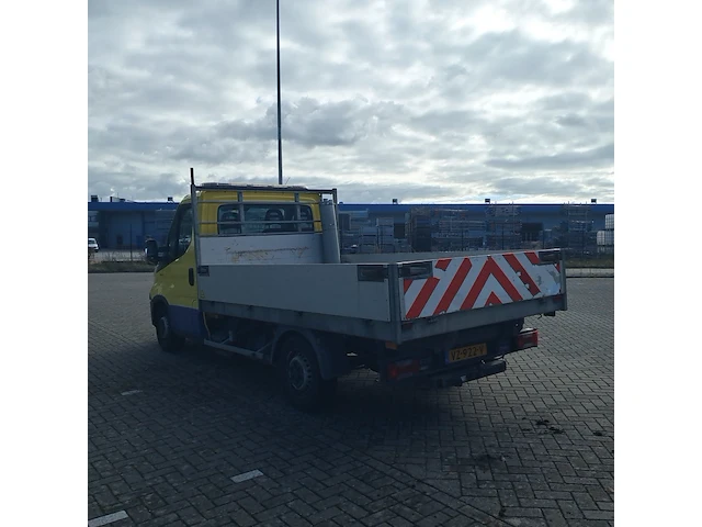 Bedrijfsauto met kipfunctie, iveco, daily 35s14n 3.0 345, 2016 - afbeelding 41 van  45