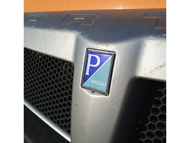 Bedrijfsauto met kipfunctie, piaggio, porter 1.3 kipper maxxi, 2012 - afbeelding 2 van  43