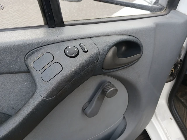 Bedrijfsauto met oplegger mercedes-benz, 904.6 / opl65el5, bouwjaar 2004 / 2001 - afbeelding 31 van  80