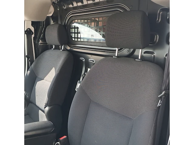 Bedrijfsauto nissan, e-nv200 bussiness 24kwh, bouwjaar 2017 - afbeelding 20 van  54