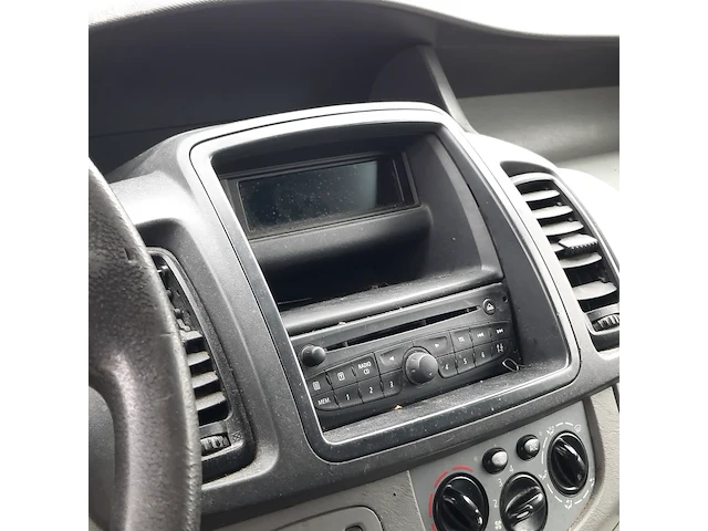 Bedrijfsauto opel, vivaro 2.0 cdti l2 h1, 2012 - afbeelding 32 van  52