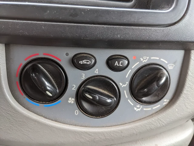 Bedrijfsauto, opel, vivaro 2.0 cdti l2h1 selection, 2014 - afbeelding 21 van  54