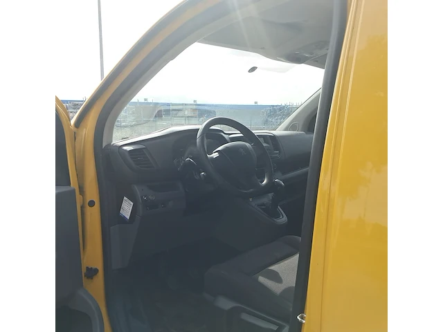 Bedrijfsauto peugeot, expert 226s 1.6 bluehdi 95 pro, bouwjaar 2017 - afbeelding 26 van  55