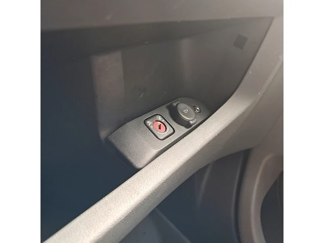 Bedrijfsauto peugeot, expert 226s 1.6 bluehdi 95 pro, bouwjaar 2017 - afbeelding 41 van  55