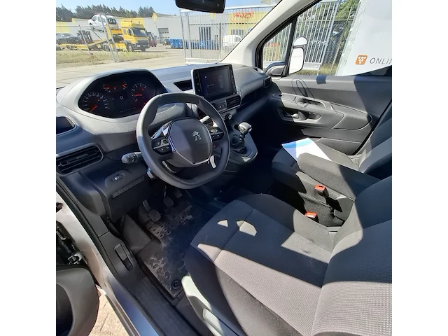 Bedrijfsauto, peugeot, partner premium blue hdi 75 - afbeelding 10 van  45