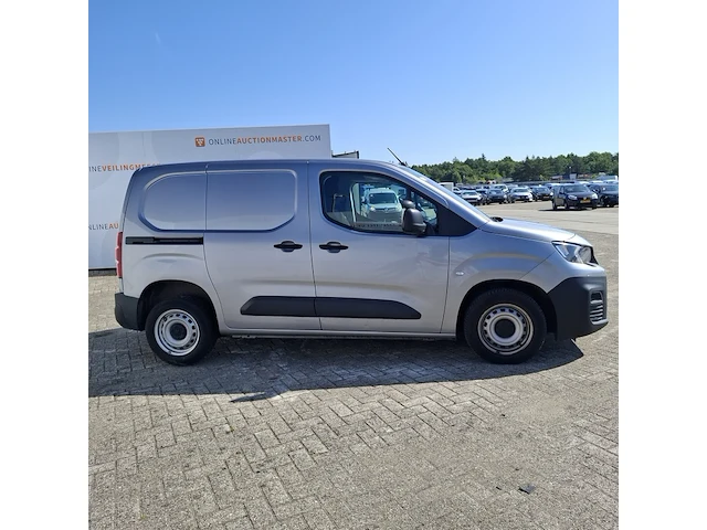 Bedrijfsauto, peugeot, partner premium blue hdi 75 - afbeelding 34 van  45