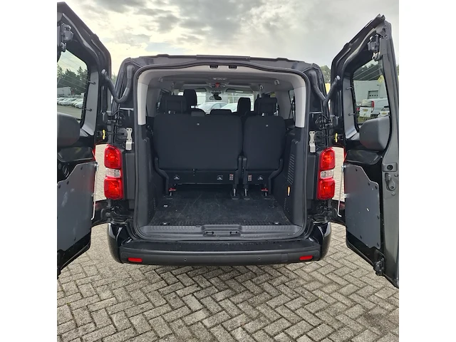 Bedrijfsauto, peugeot, traveller - afbeelding 21 van  44