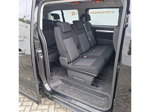 Bedrijfsauto, peugeot, traveller - afbeelding 27 van  44
