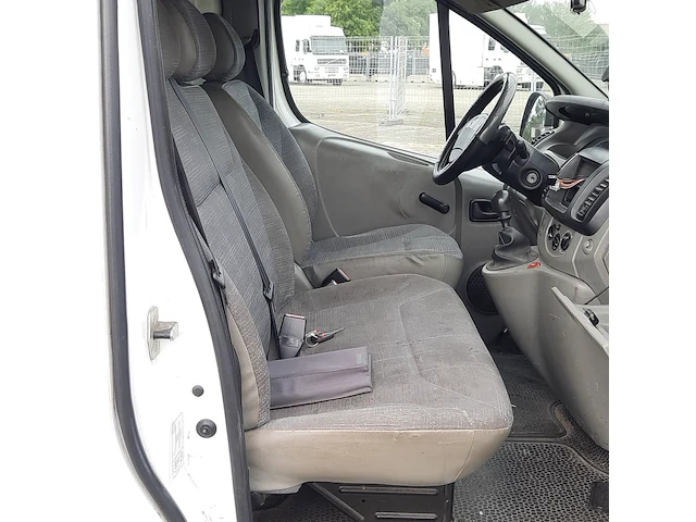 Bedrijfsauto renault, trafic 2.0 dci l1 h1, 2007 - afbeelding 33 van  45