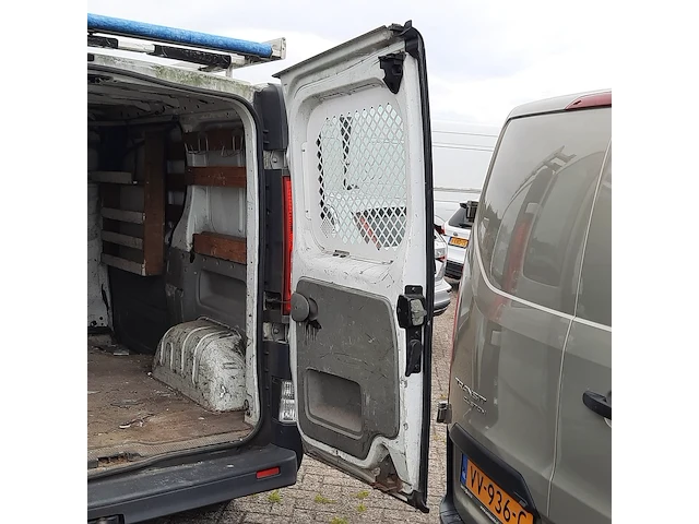 Bedrijfsauto renault, trafic 2.0 dci l1 h1, 2007 - afbeelding 38 van  45