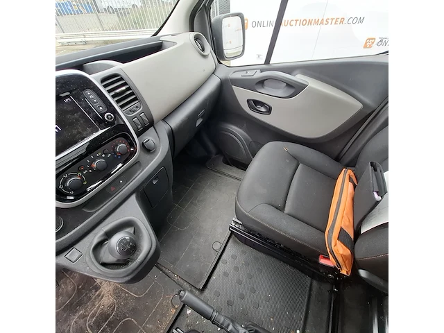 Bedrijfsauto, renault, trafic, 2015 - afbeelding 19 van  44