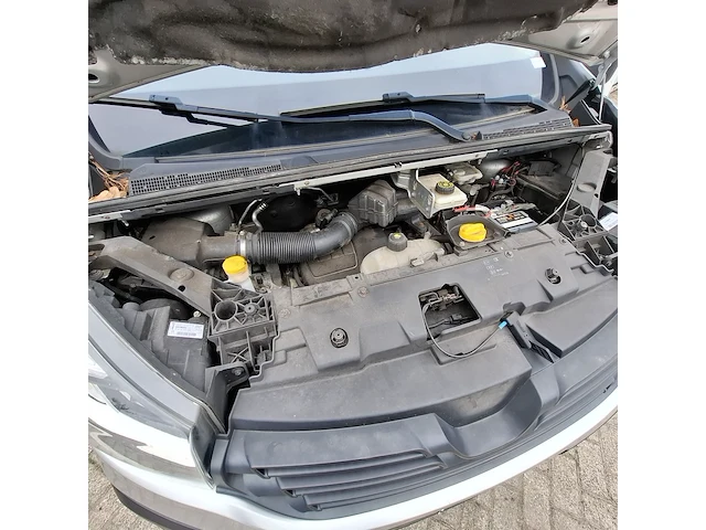 Bedrijfsauto, renault, trafic, 2015 - afbeelding 40 van  44
